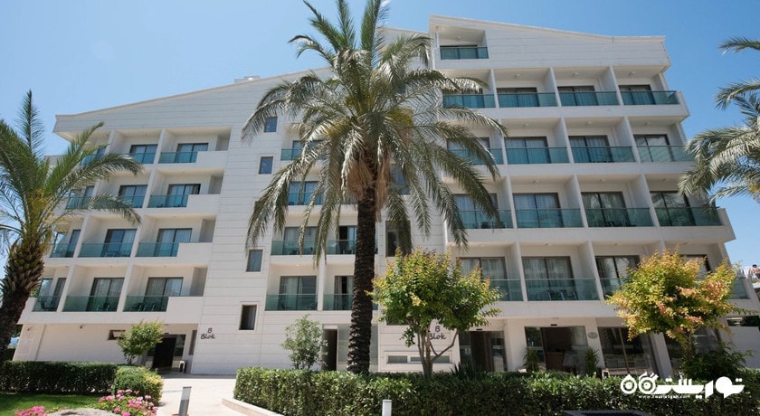 نمای ساختمان هتل کلاب فالکن